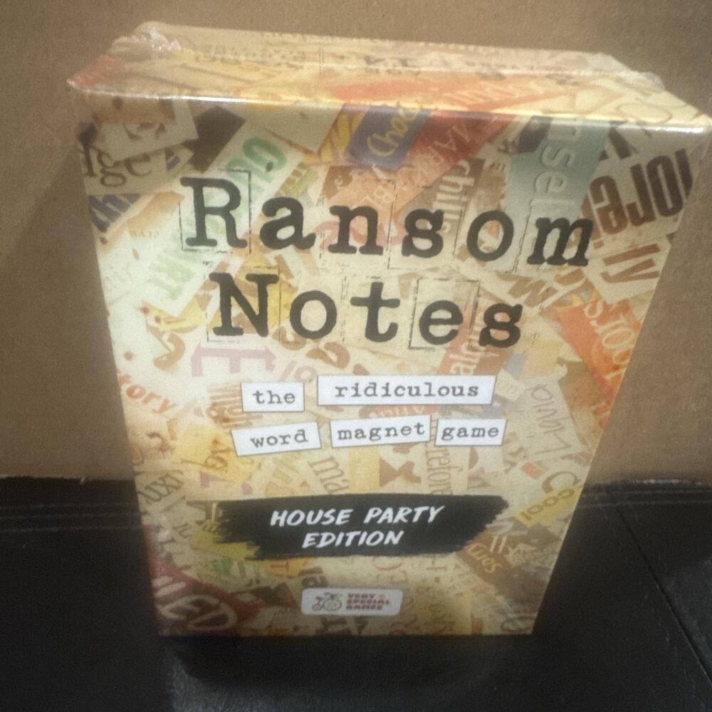 Ransom Notes The Ridiculous Word Magnet Game House Party Edition NWT New
